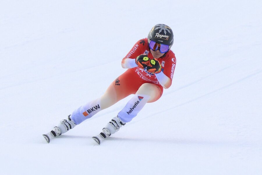 Lara Gut-Behrami počas zjazdu v rakúskom stredisku Saalbach-Hinterglemm.