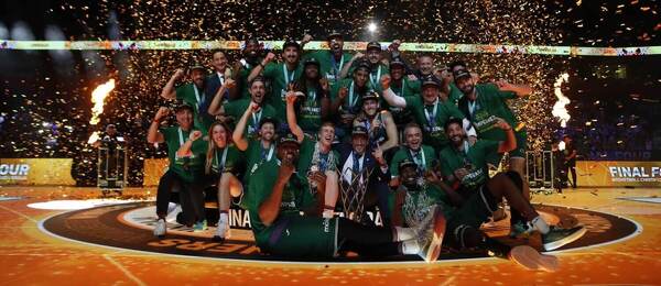 Basketbalisti tímu Unicaja – víťazi LM 2024