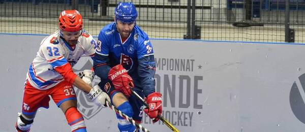 Slovensko vs. Haiti na MS v hokejbale 2022.