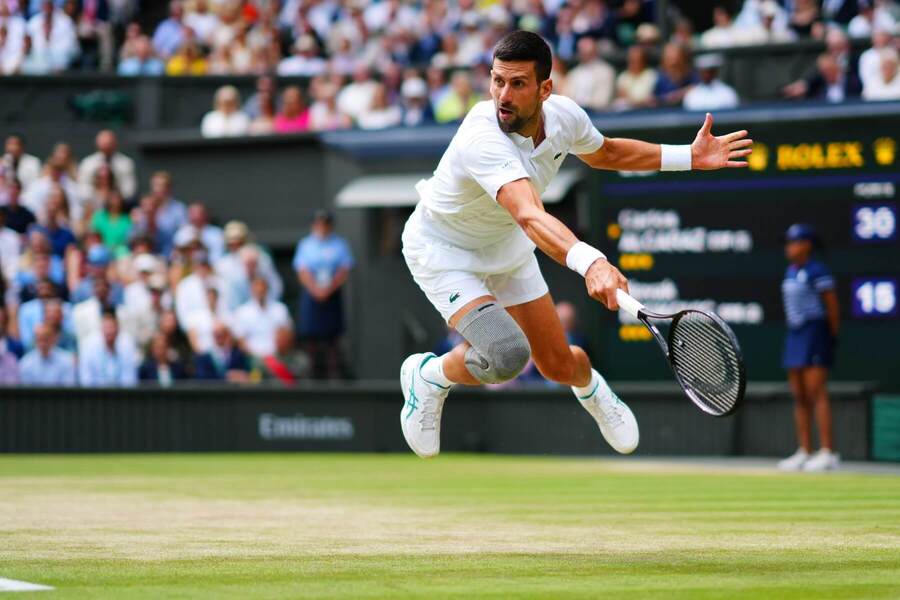 Novak Djoković počas finále Wimbledonu 2024