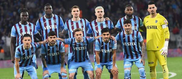 Hráči Trabzonsporu pred semifinále Tureckého pohára (2024)