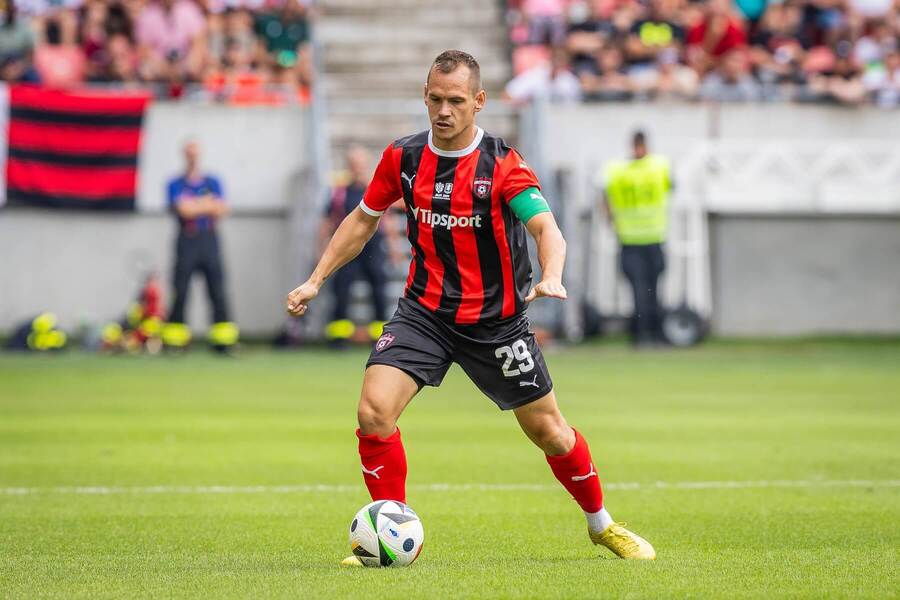 Martin Mikovič, kapitán, Spartak Trnava