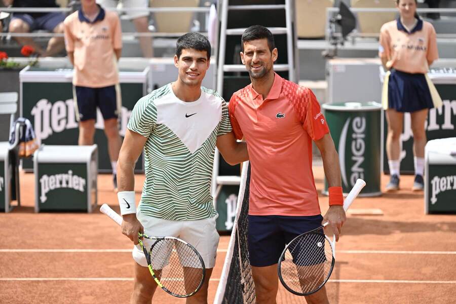 Carlos Alcaraz a Novak Djokovic pred zápasom semifinále French Open 2023