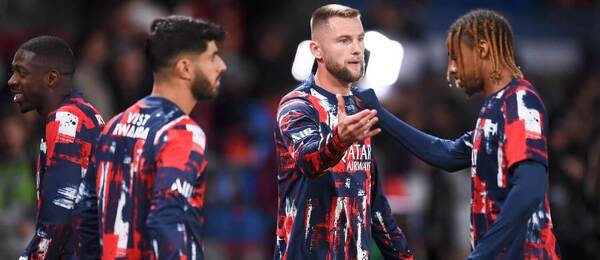 Milan Škriniar so spoluhráčmi, Paris St. Germain – Foto: Icon Sport / ddp USA / Profimedia