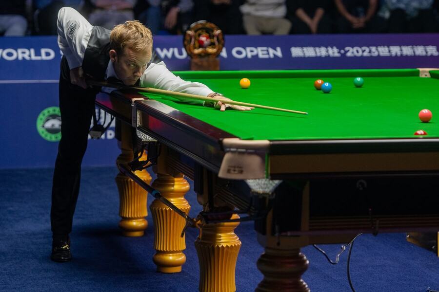 Ali Carter vo finále Wuhan Open 2023