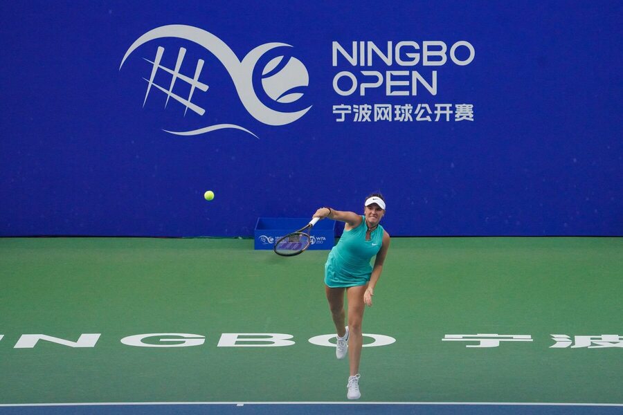 Česká tenistka Linda Fruhvirtová na turnaji WTA Ningbo Open 2023