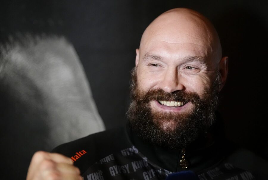 Tyson Fury ukončil profesionálnu kariéru.